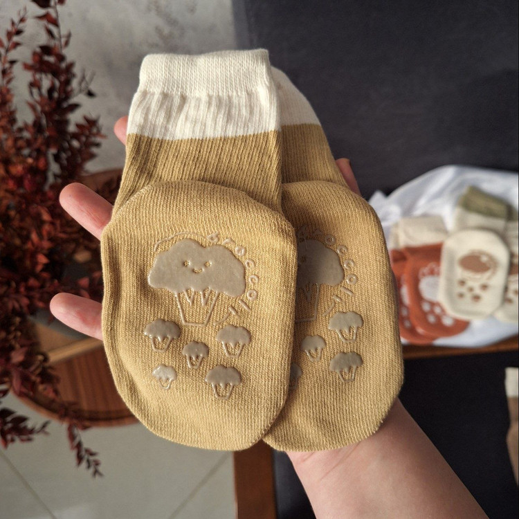 جوراب کبریتی بچگانه کد ۳۰۸۲