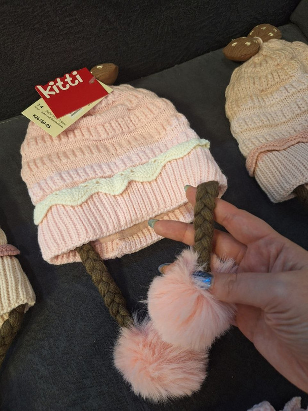 ست شال و کلاه و دستکش دخترانه کد ۴۰۳۲
